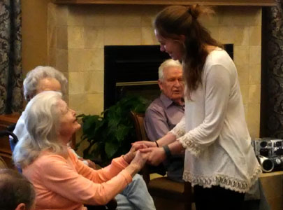 SMU students offer music therapy at Presbyterian Village North