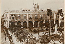 No. 2. Governor General's Palace, Havana, 11:45 a.m. January 1, 1899. Surrendering. Spanish Troops Marching Out