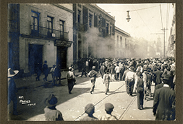 Fire in Mexico City, 1913, by Manuel Ramos