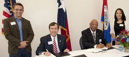 SMU-DCCCD agreement signing