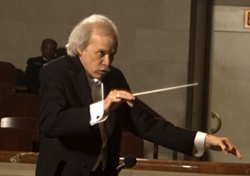 Paul Phillips conducting