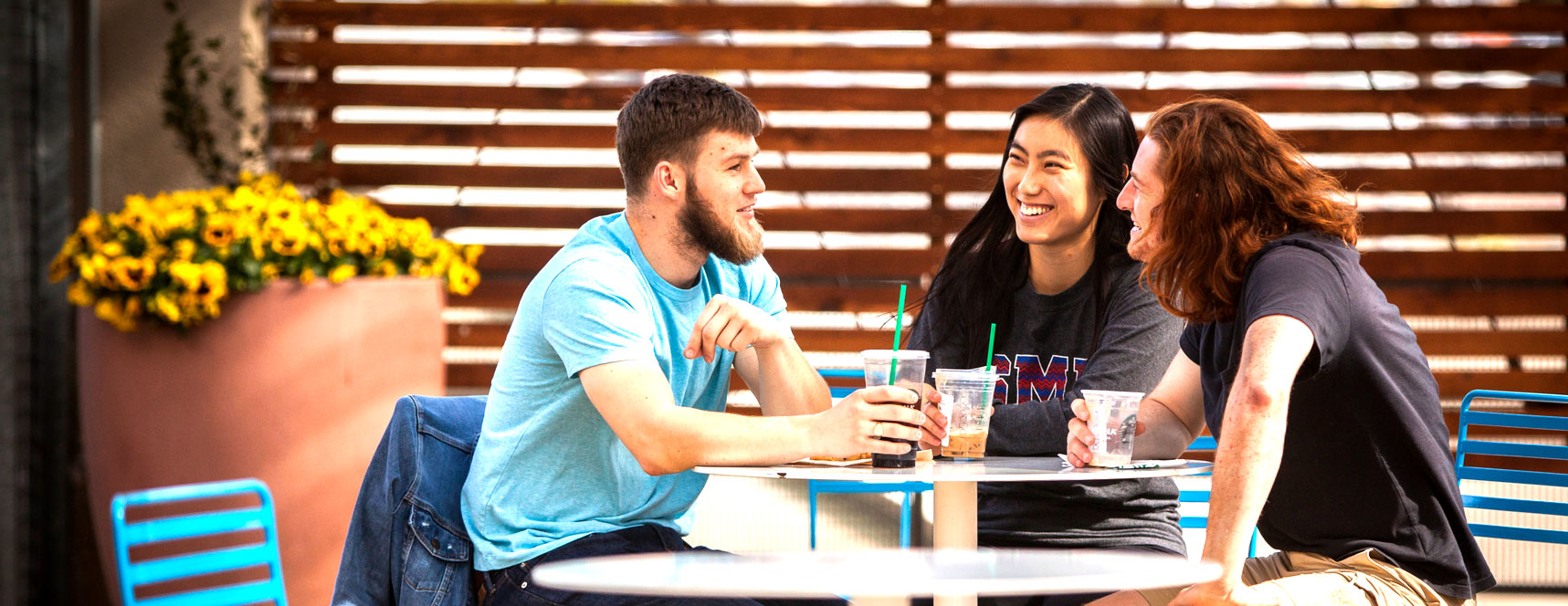 Students dining outside