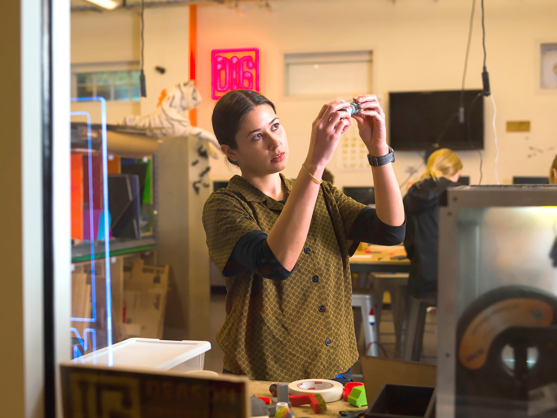 Students in engineering lab