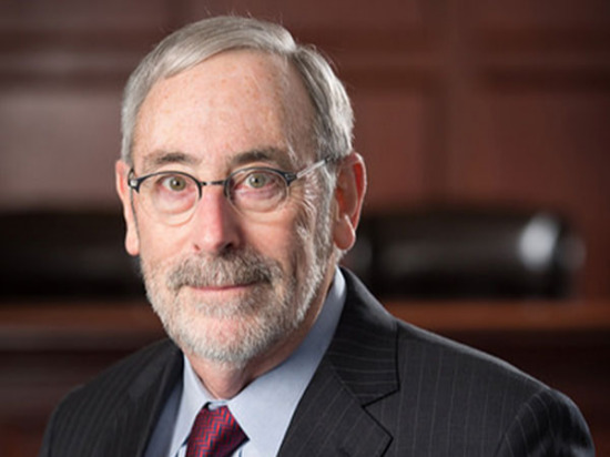 Headshot of Lawrence K. Hellman, visiting faculty member at SMU Dedman School of Law.
