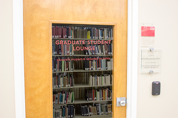 Fondren Library Red Level 3 Graduate Lounge