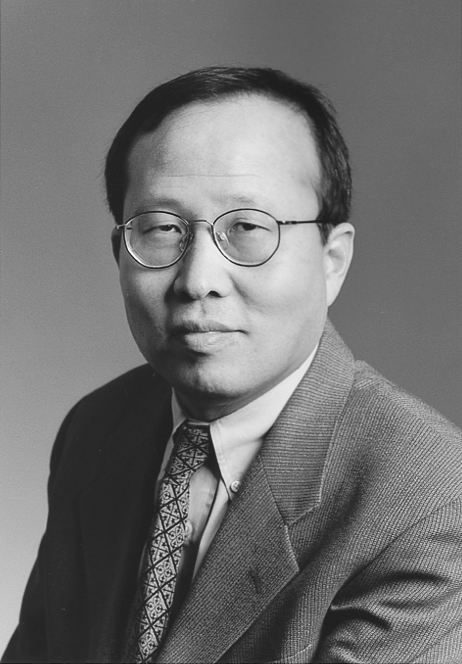 A headshot of Choon Lee, a member of the Lyle School of Engineering Faculty.