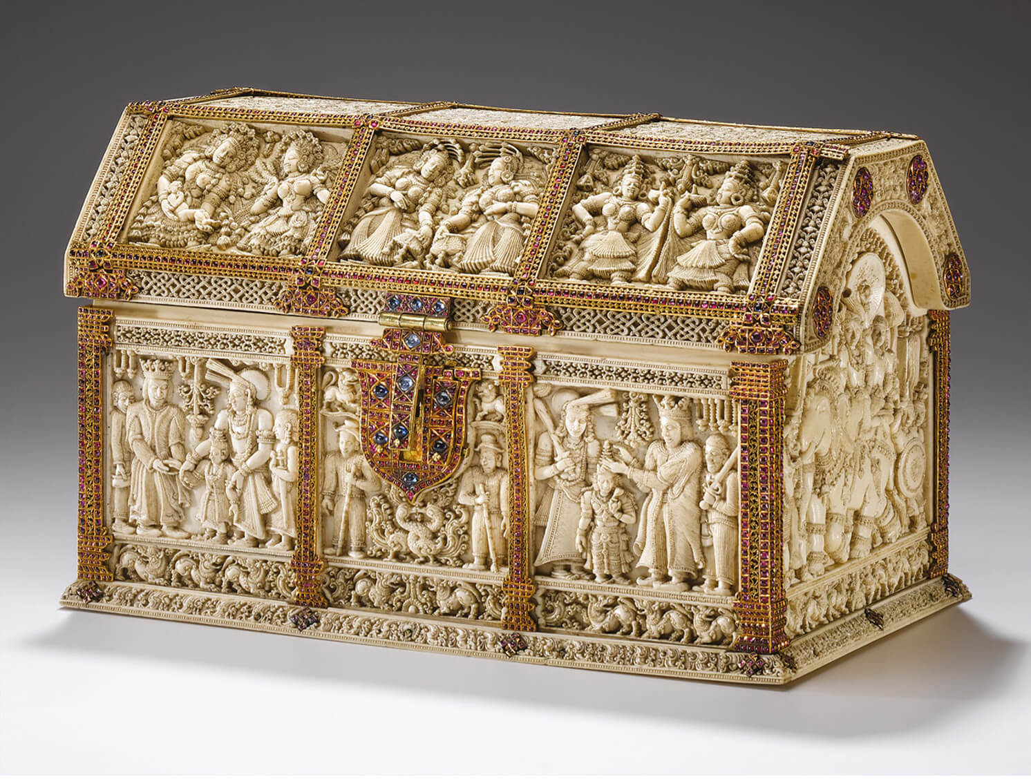 Coronation casket, Kōṭṭe (Sinhalese Kingdom, present-day Sri Lanka), c.1541, ivory panels, gilt silver, precious stones. Schatzkammer der Residenz, Munich, Inventory no. 1241. 