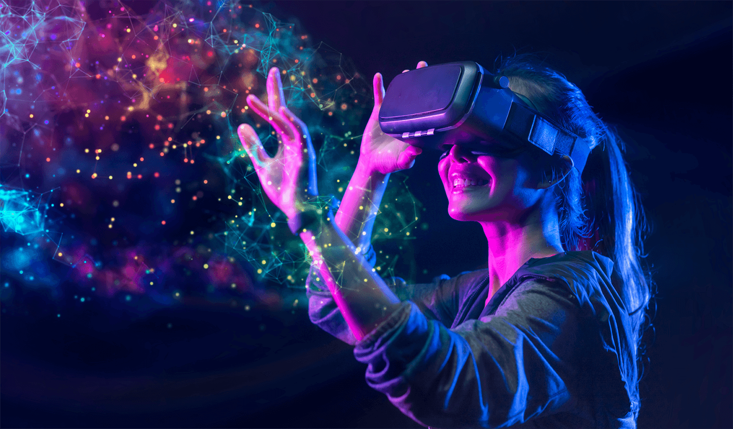 Creative-Technology-girl-wearing-VR-Goggles