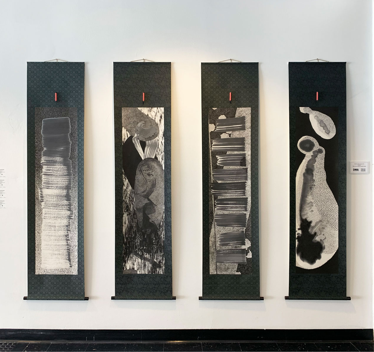The Dallas Museum of Art acquires "KuroKuroShiro – The Four Seasons" by art professor Nishiki Sugawara-Beda.