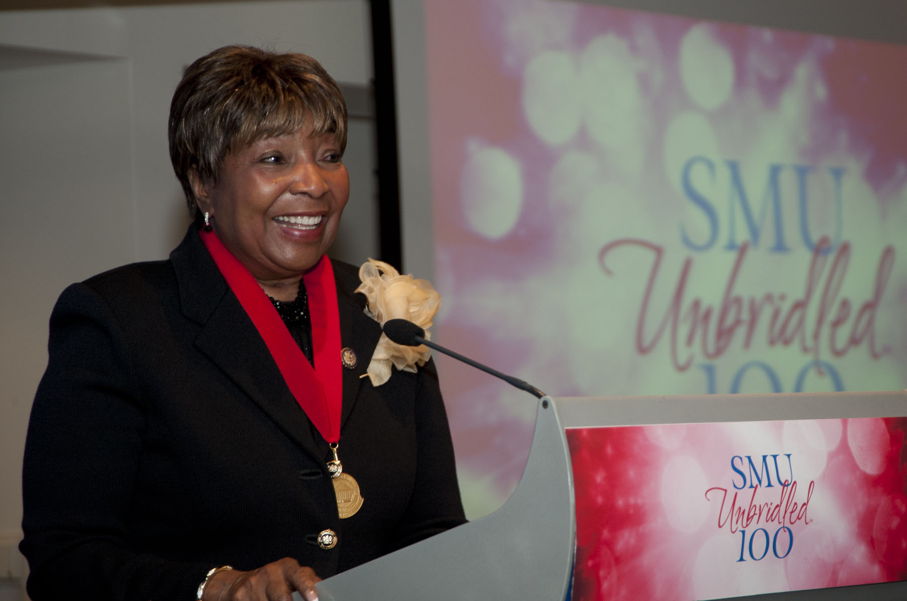 Former U.S. Representative Eddie Bernice Johnson ’76 delivers a speech at the 2011 SMU Distinguished Alumni Award 