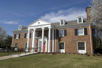 Photo of the original Faculty Club building on SMU's Dallas campus.