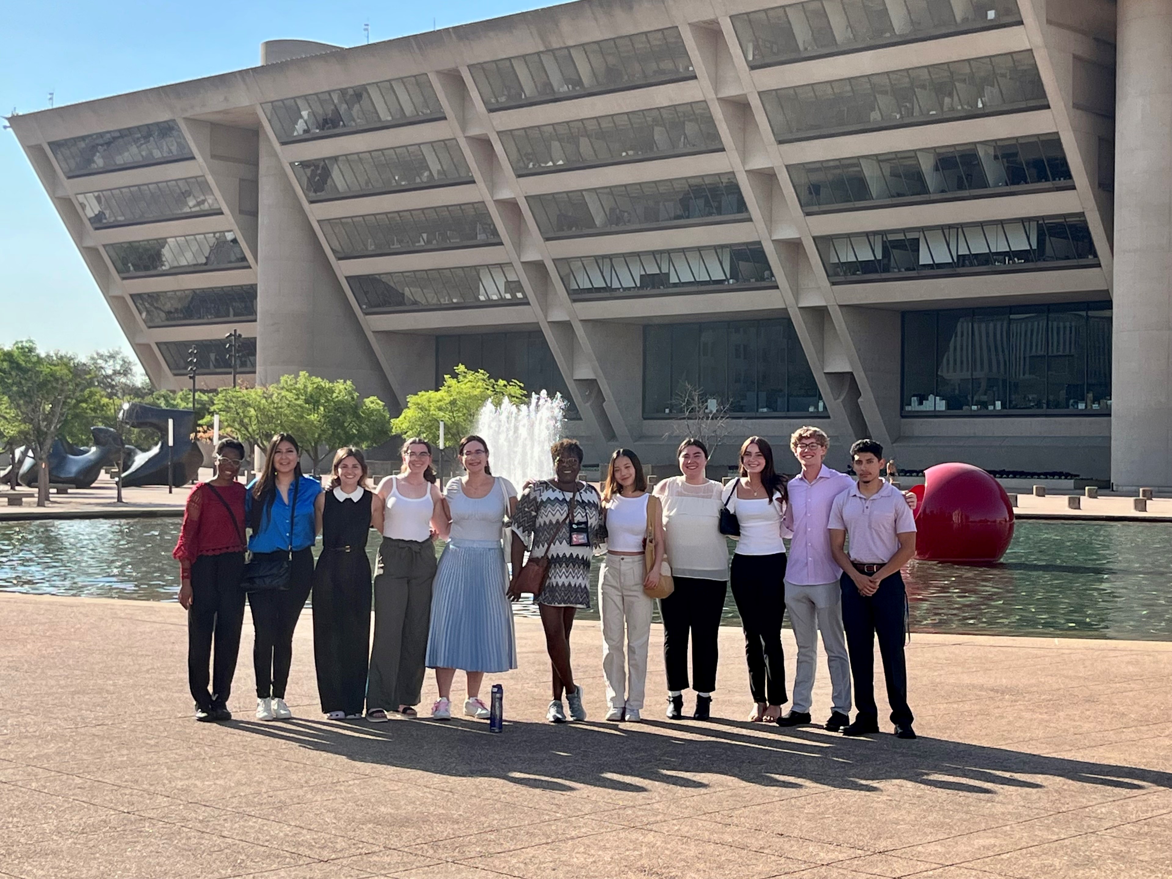 REU Students in front of Dallas City Hall