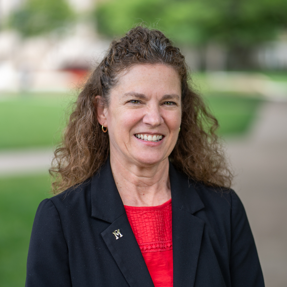 Headshot of Ellen Richmond, Director of the University Advising Center.