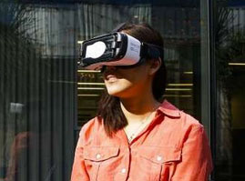 OnComfort cofounder Joowon Kim demonstrates her app