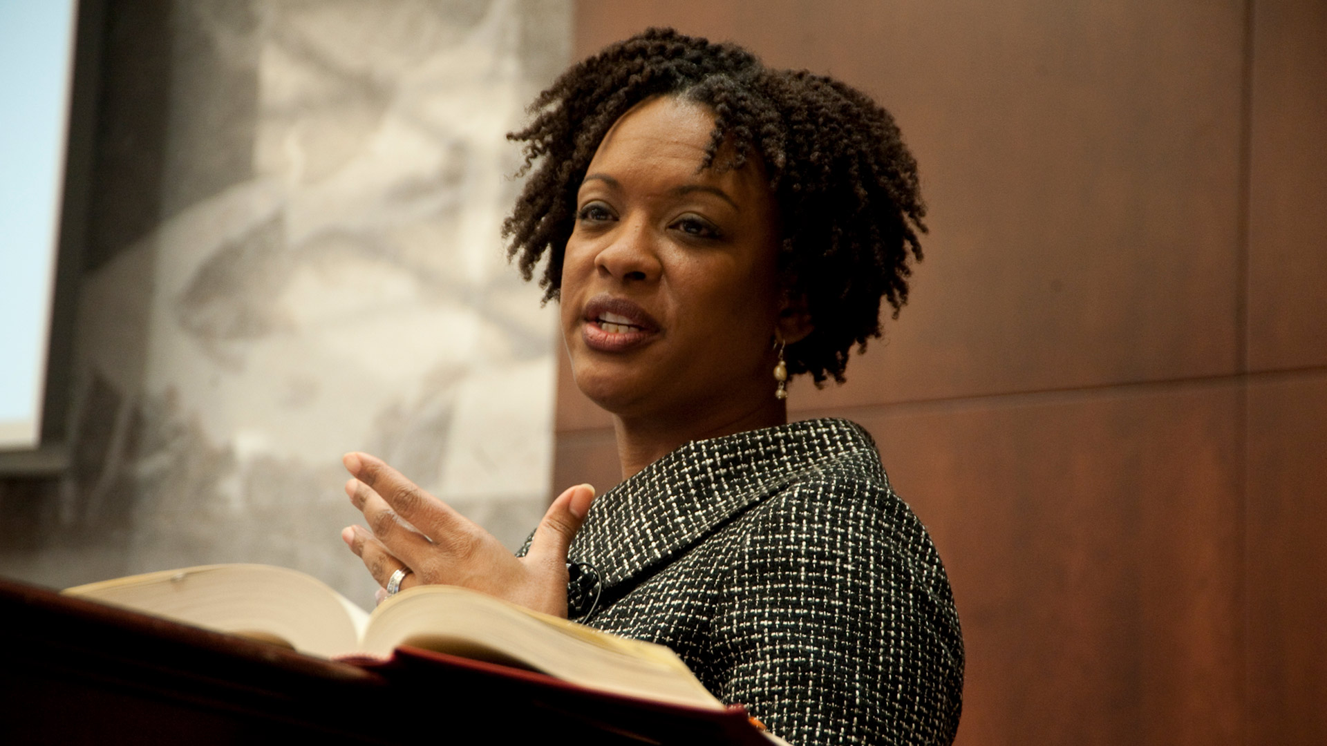 Jessica Dixon Weaver