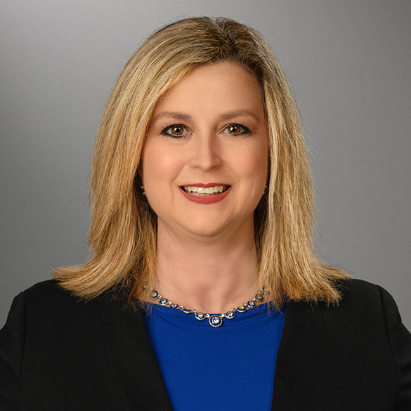 Rebecca Lothringer headshot