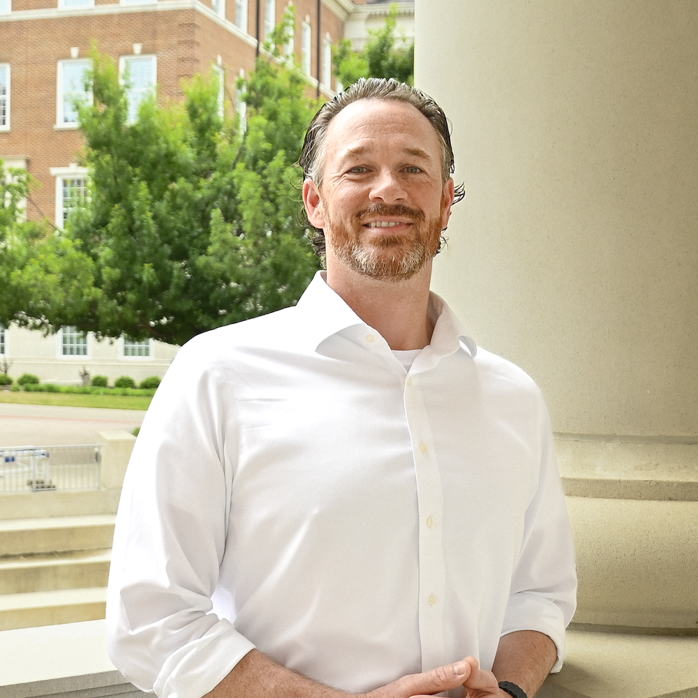 Dr. Christopher Hill Headshot