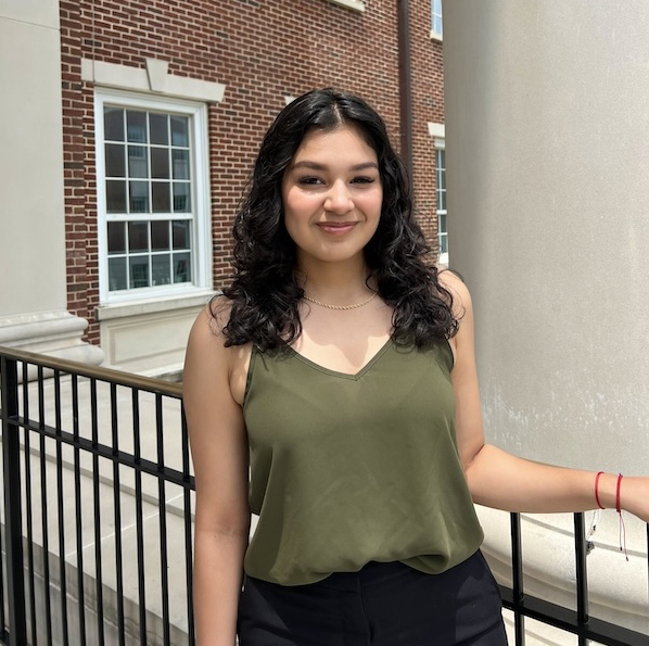 Headshot of Elizabeth Larez Diaz of SMU Lyle
