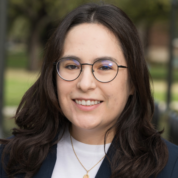 A portrait photo of SMU Lyle undergraduate associate director of recruitment Karla Hernandez