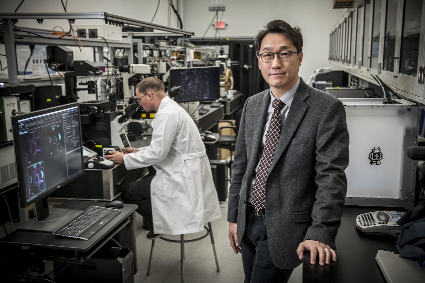 Headshot of professor MinJun Kim of SMU Lyle