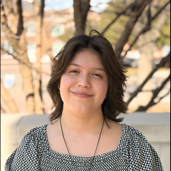 Headshot of Gabby Barrientos in SMU Lyle.