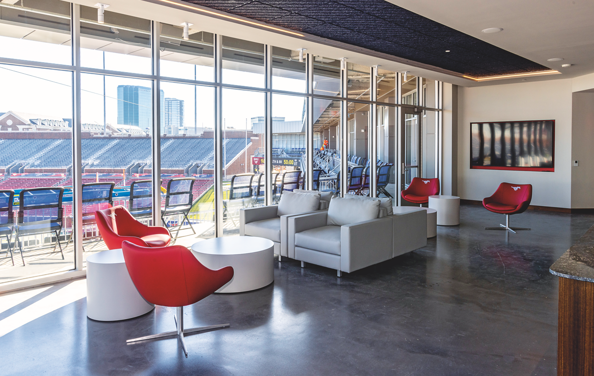 Gift supporting Garry Weber End Zone Complex and Letterwinners Lounge