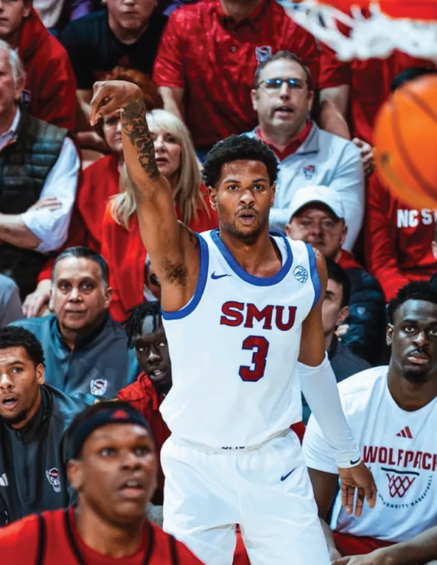 SMU men’s basketball action on the court.