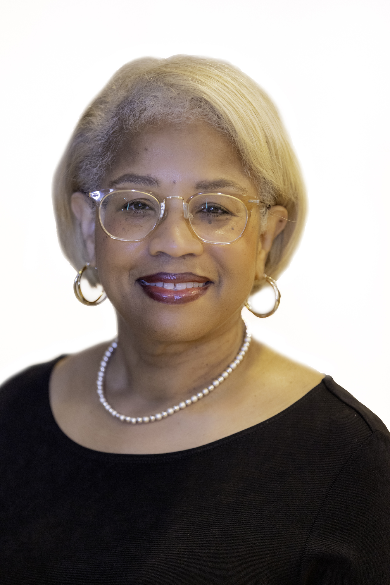 Mignon Early Headshot