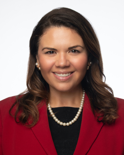 Ruth Villalonga headshot