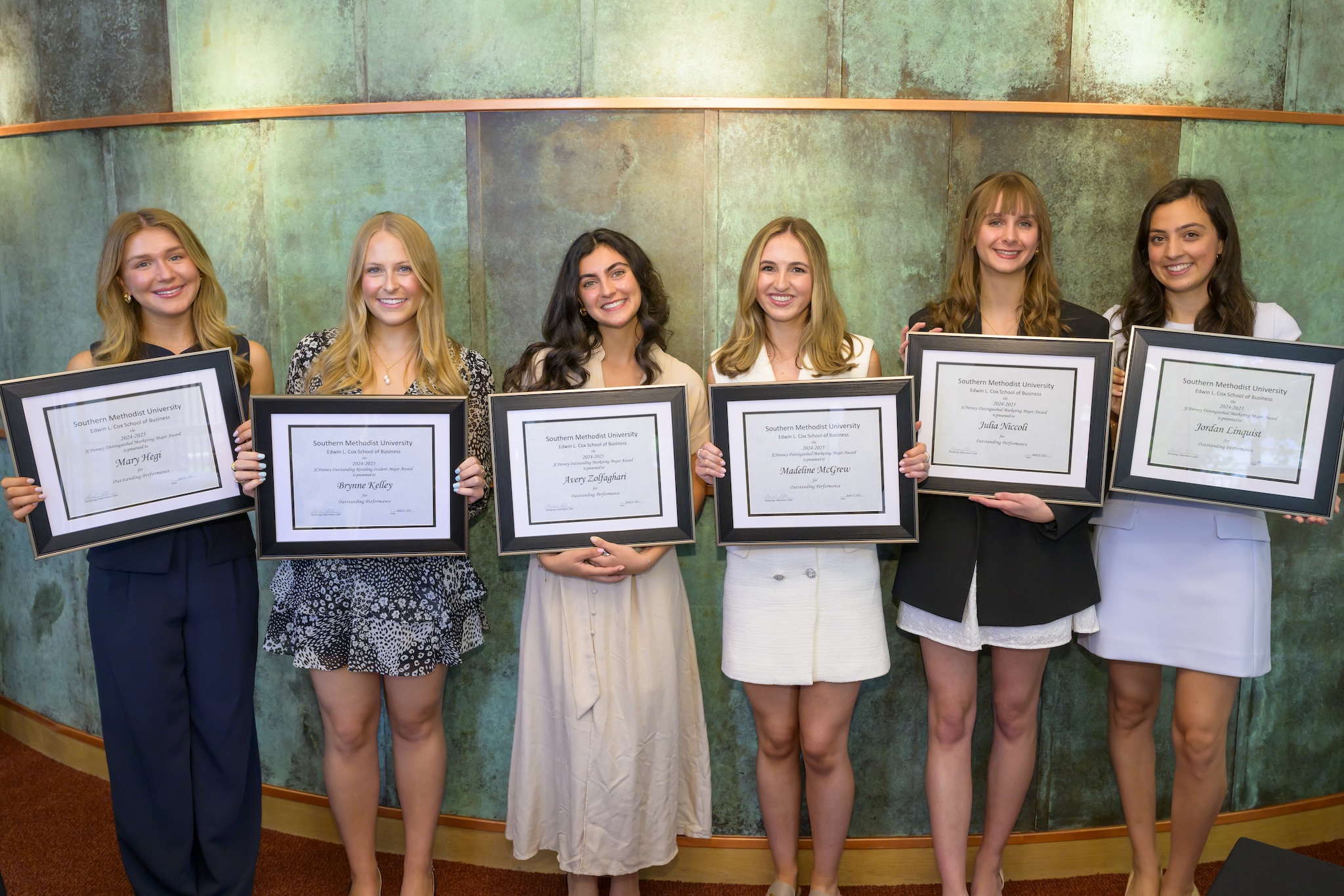 Six SMU Cox students in the Marketing B.B.A. program receive awards from the JCPenney Center for Retail Excellence.