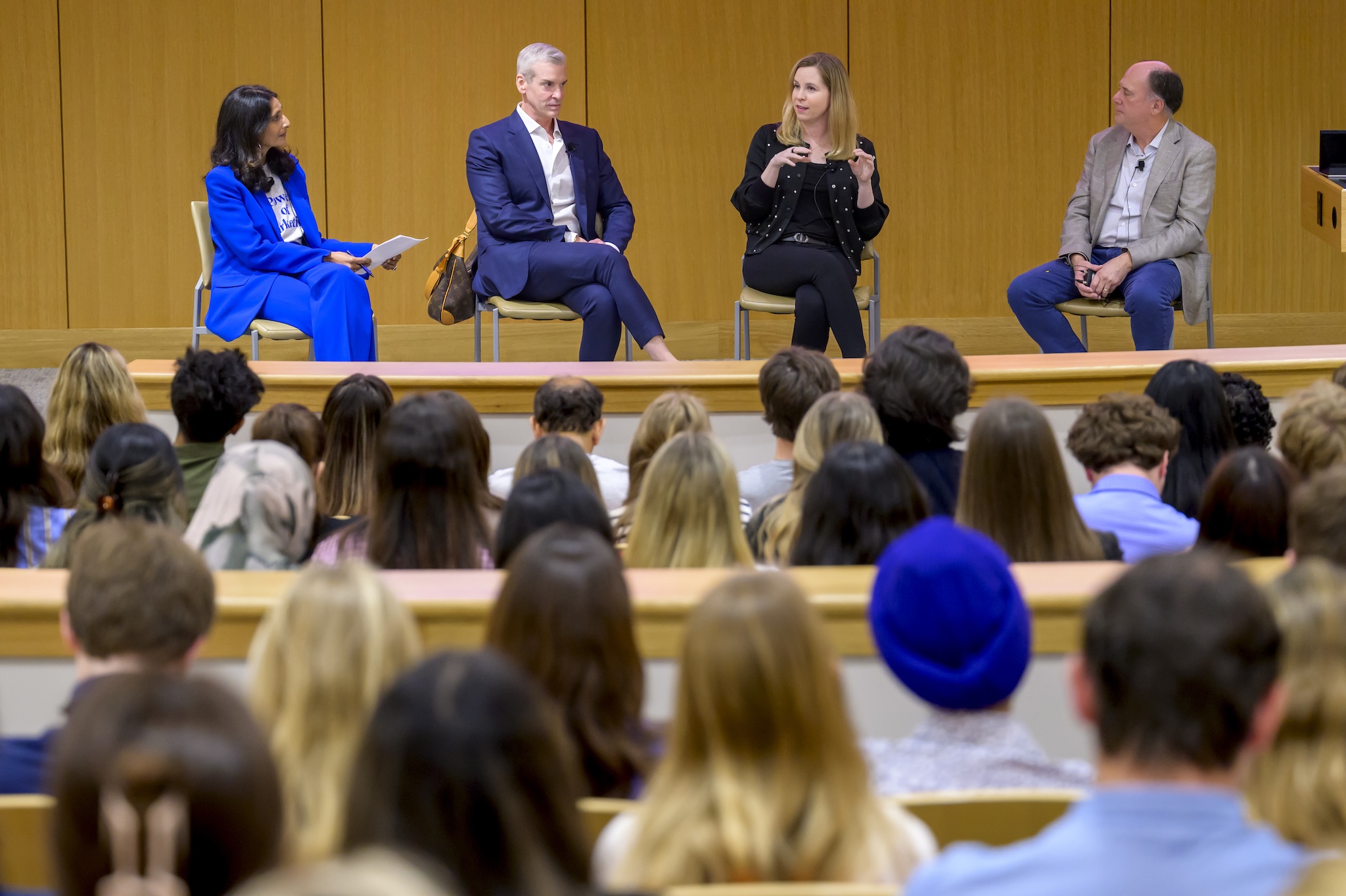 Students pursuing a bachelor’s in marketing at SMU Cox learn from a panel of industry leaders.