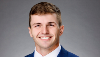 Logan Bomhoff headshot