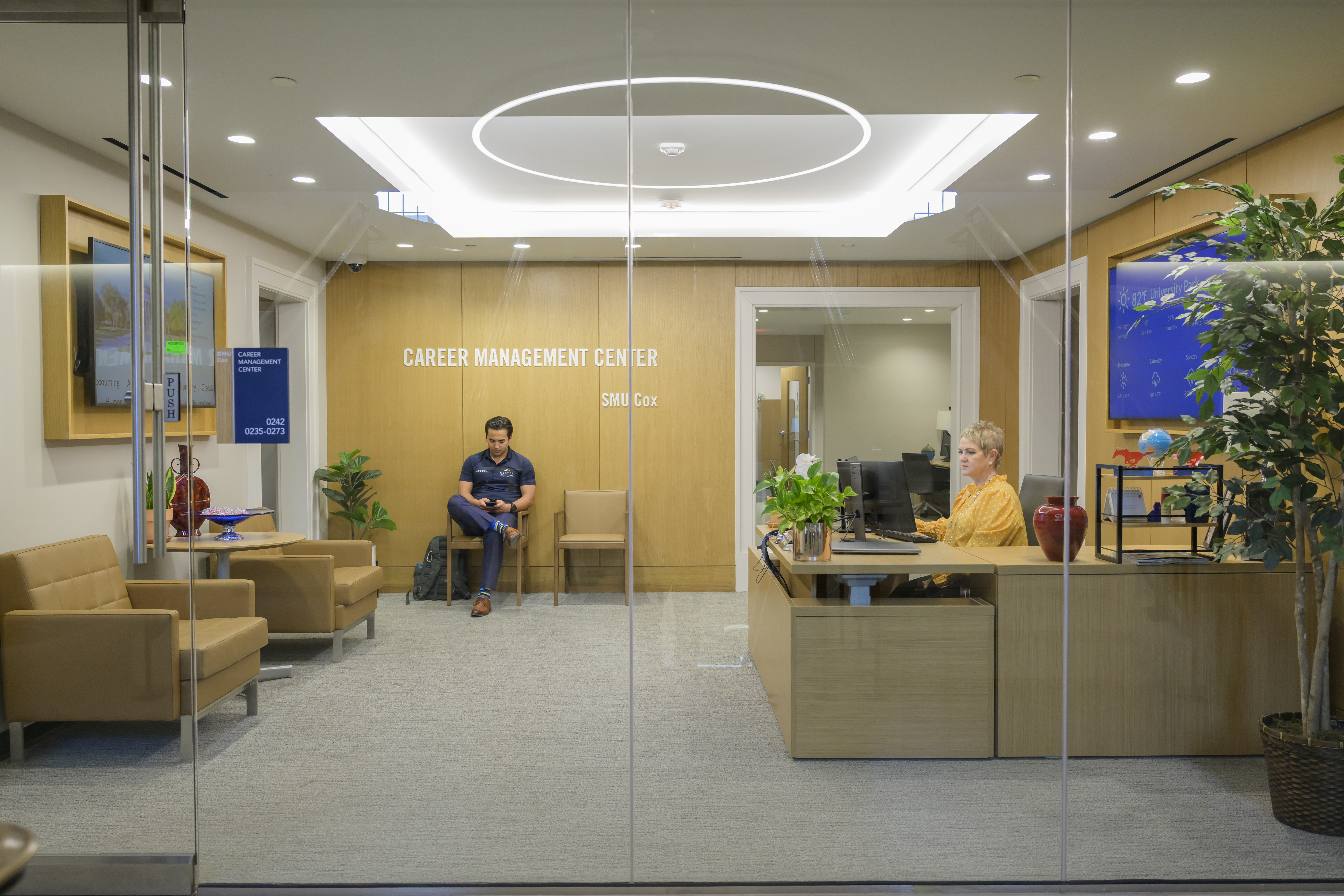 student in the Career Management Center