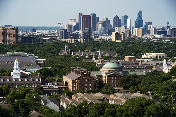 dallas city skyline from SMU Cox campus