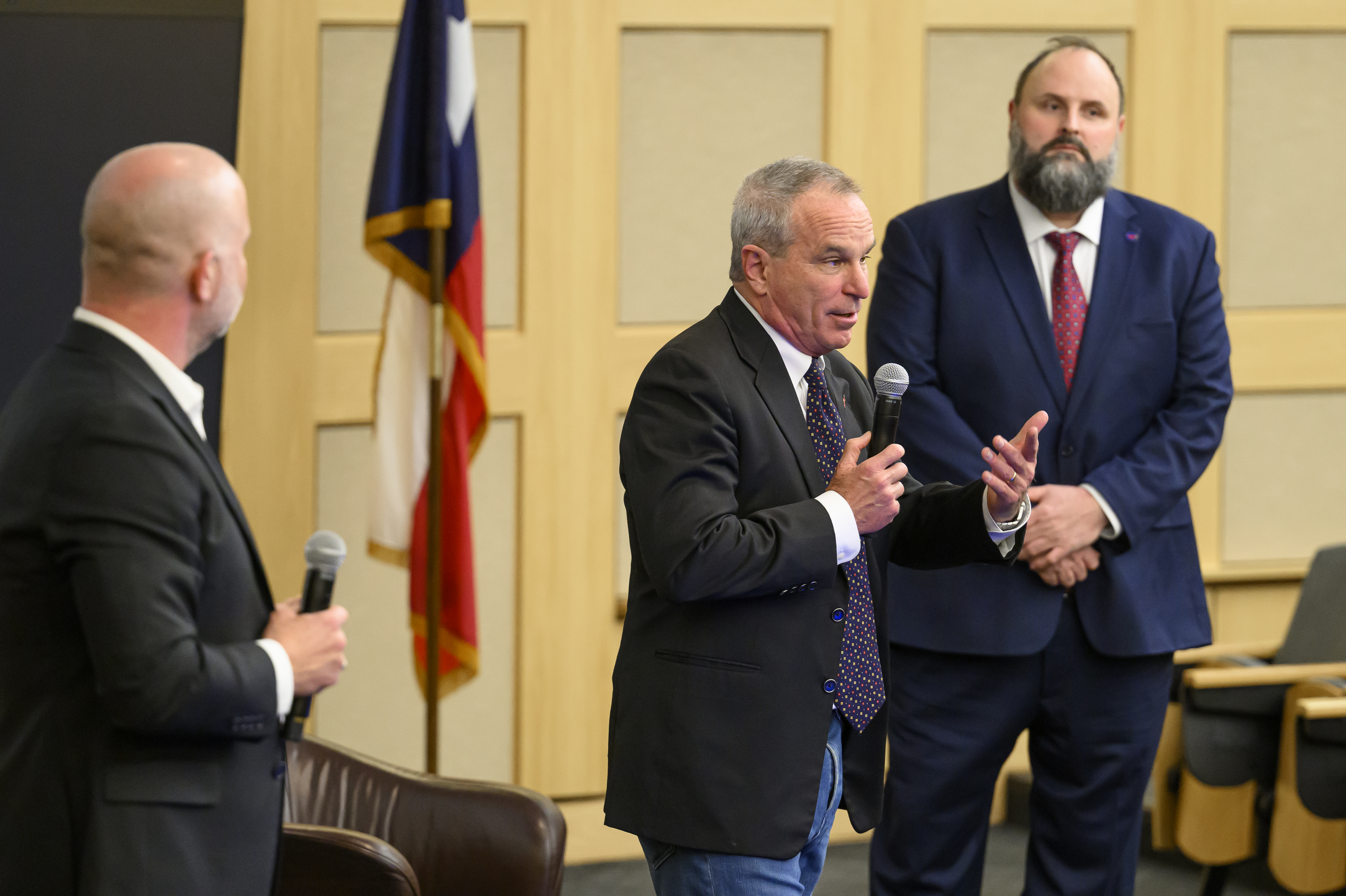 guest lecturer at MEI event 