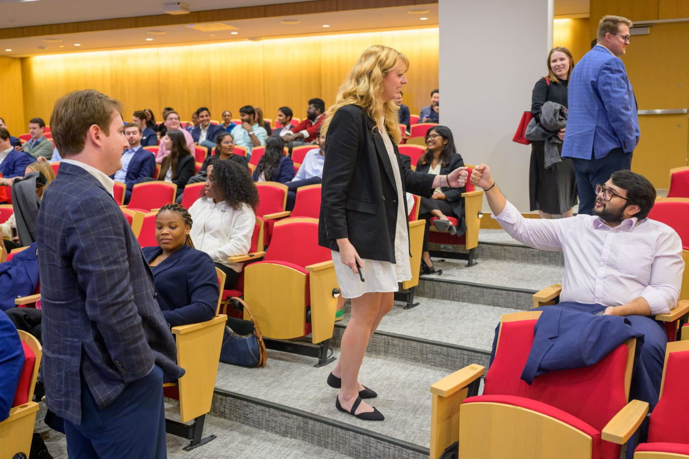 students in mba - homepage card