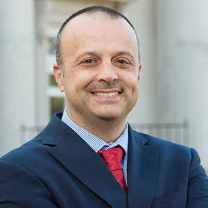 Marcus Butts headshot