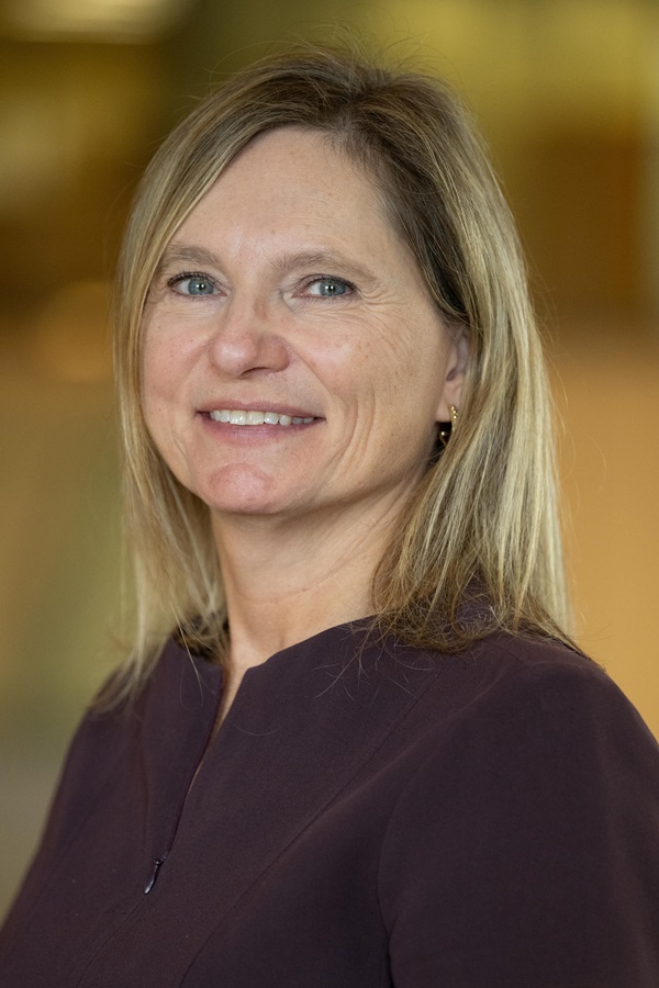 Kate Hoedebeck - استاد مدعو profile picture