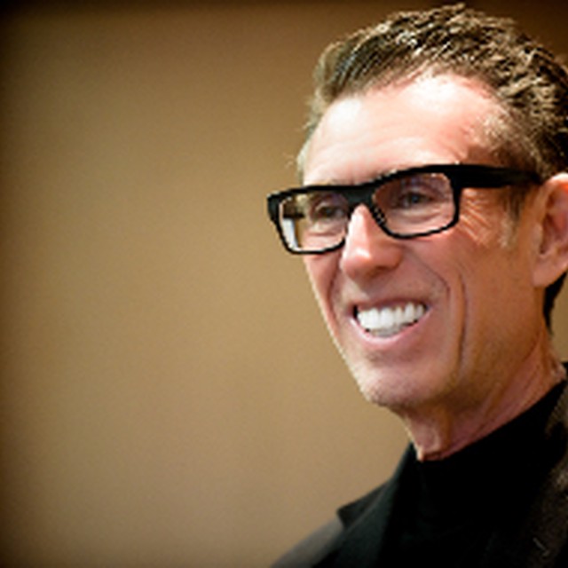 A headshot of Bill Dillon, a member of the SMU Cox Online MBA faculty