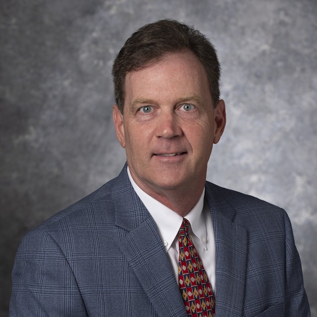 A headshot of William Maxwell, a member of the SMU Cox Online MBA faculty
