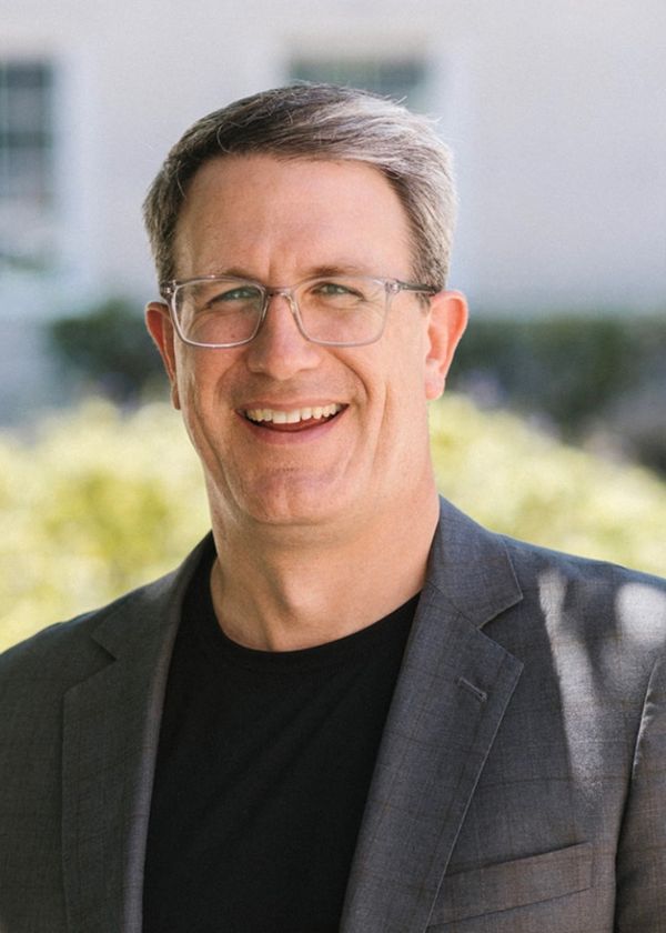 Photo, Steven Kinder