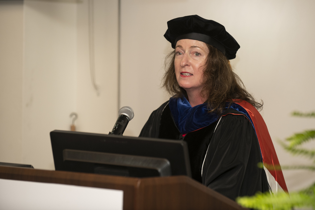 Dayna O speaking at event