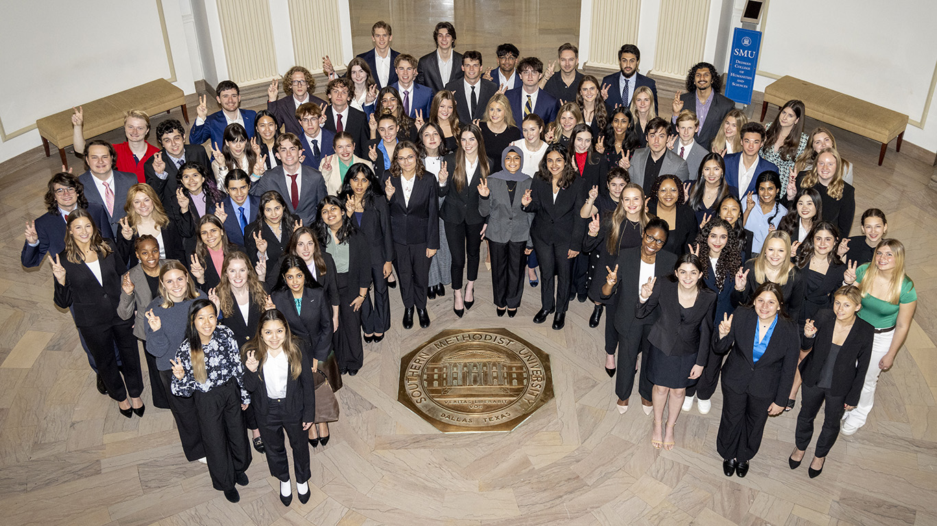 Dedman College Scholars in the Dallas Hall Rotunda
