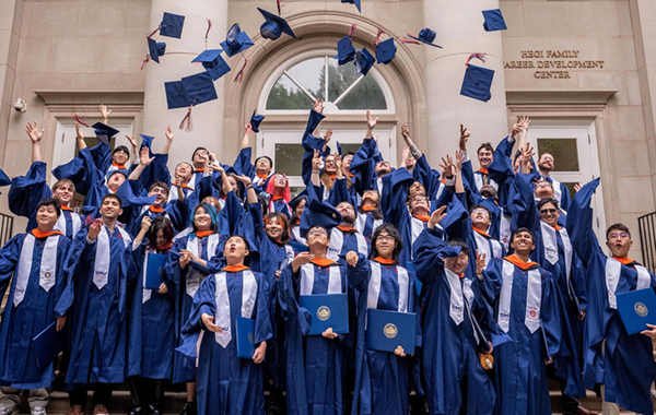 2025 graduation hat toss