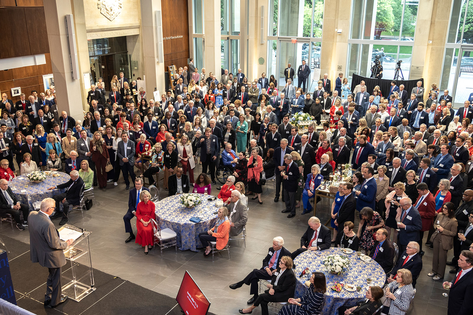 Esteemed members of the SMU community celebrate R. Gerald Turner and Gail Turner.