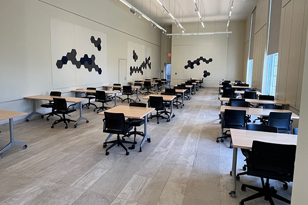 Fondren 2nd Floor Reading Room