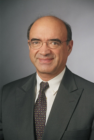  Headshot of Panos Papamichalis of SMU Lyle.