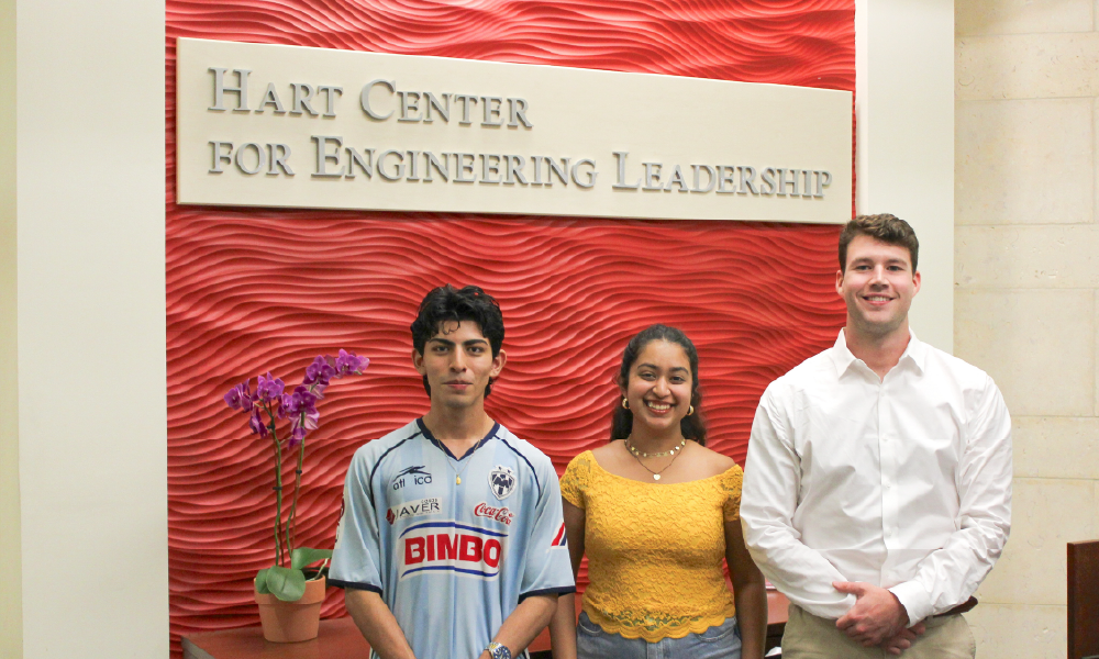 SMU Lyle’s Hart Center helps engineering students build skills for success.
