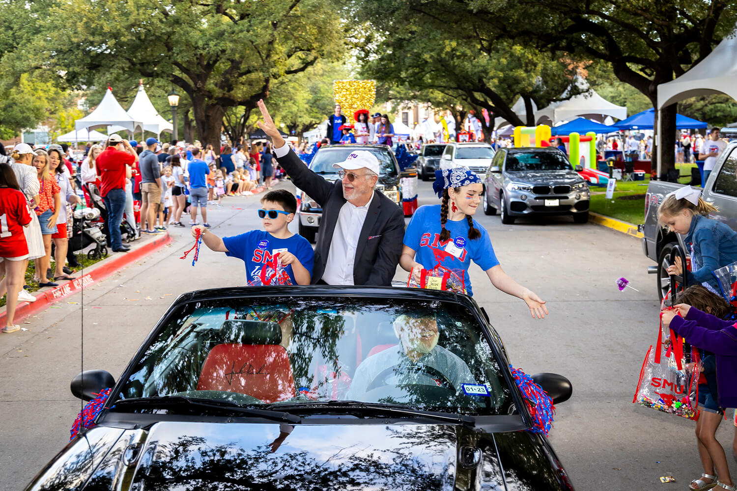 Dean-holland-homecoming-parade-2022