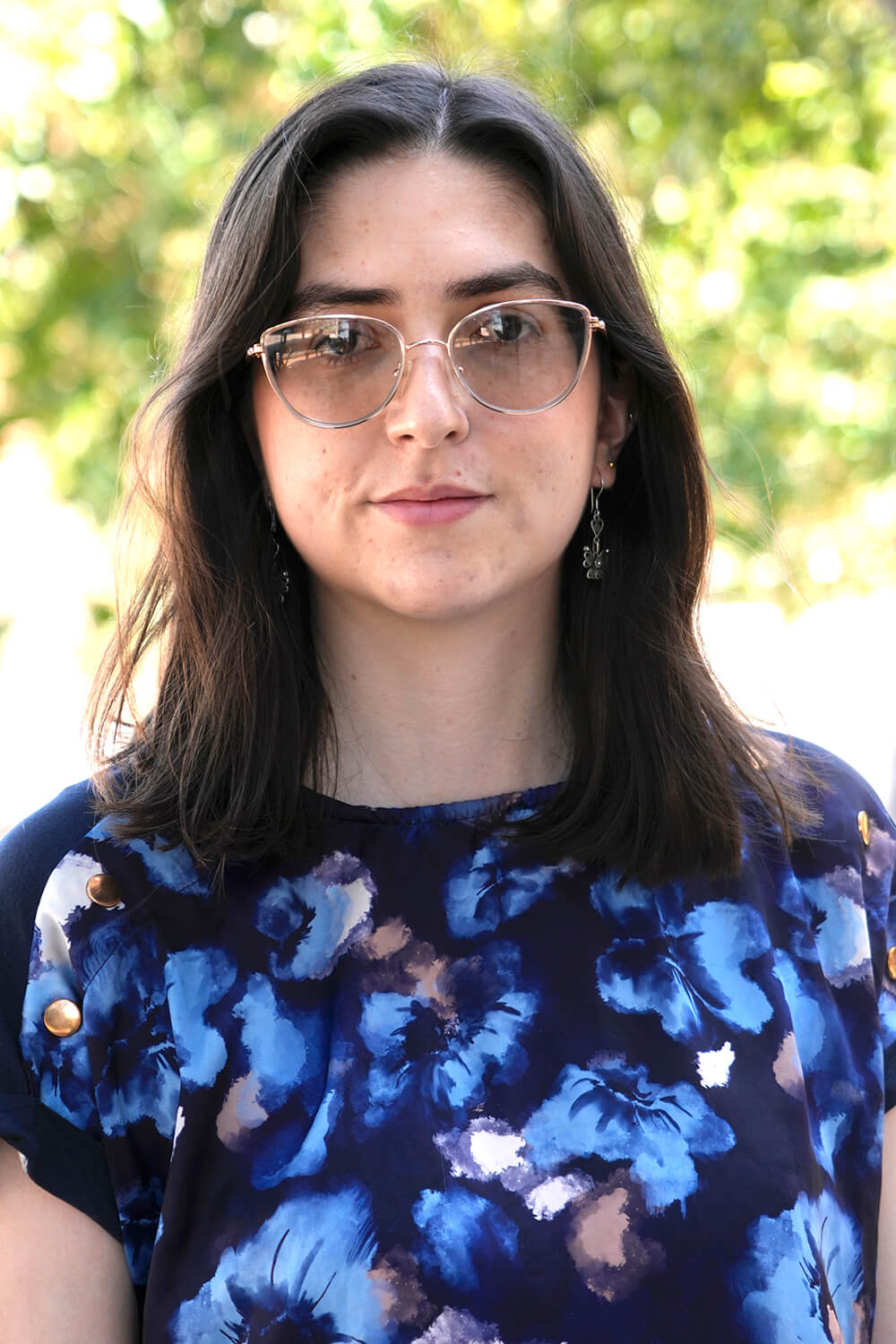 Maria Colmenares Headshot Photo